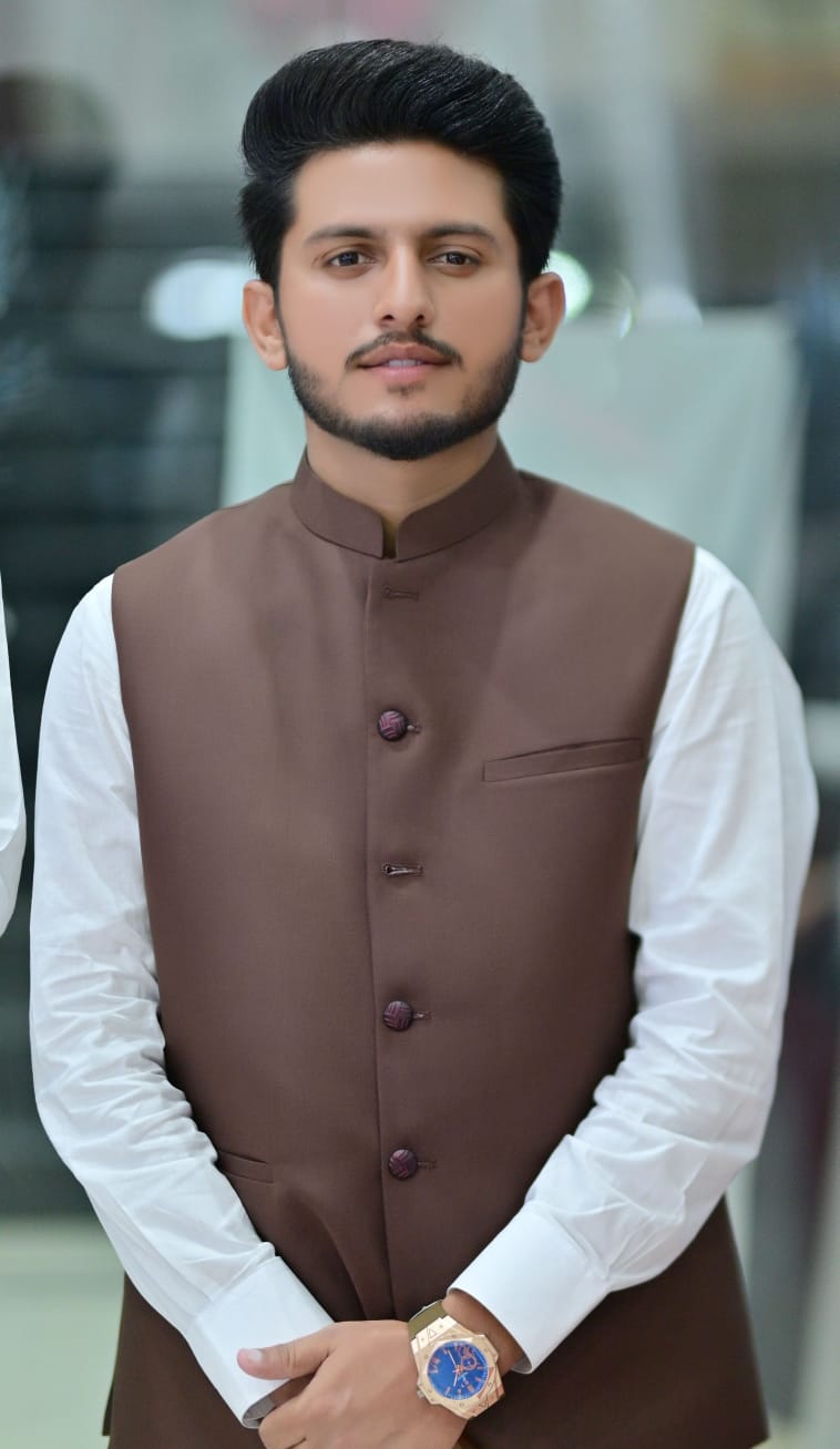 CEO - Abu bakar